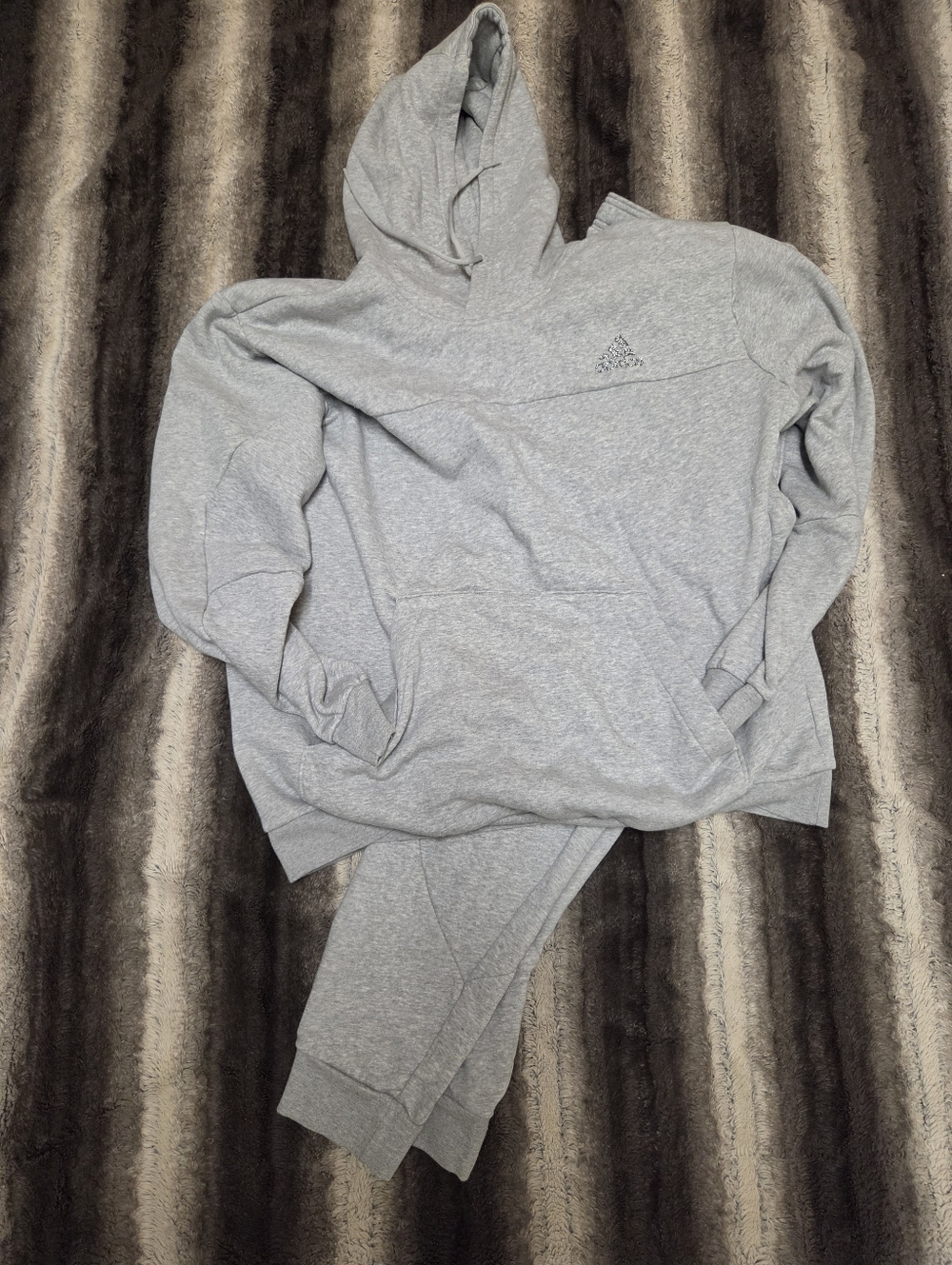 Men's adidas Jogger Set Size 2xl